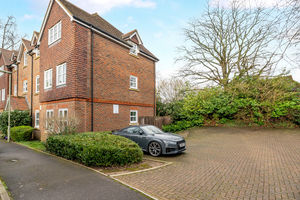 Photo 9- click for photo gallery